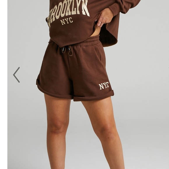 Showpo. SUNDAY SOCIETY CLUB - NYC SWEAT SHORTS IN CHOCOLATE size small - Picture 2 of 7